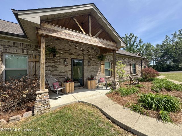 1311 Harmon Road, Batesville, MS 38606