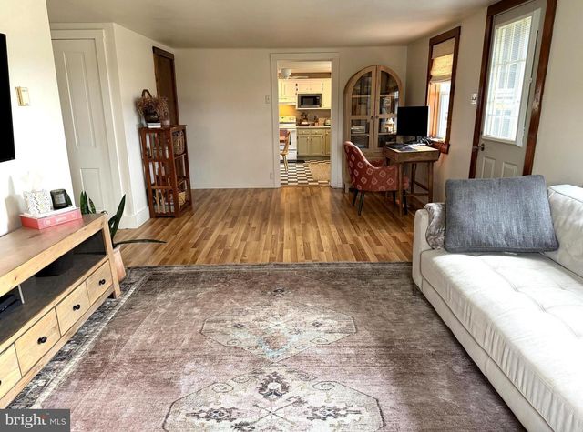 7126 LOOP RD, Huntingdon, PA 16652