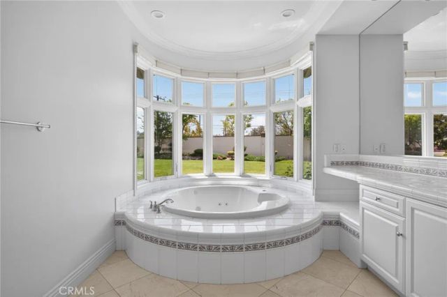 6810 Sycamore Glen, Orange, CA 92869
