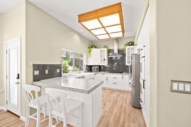 2535 Country Club Dr, Cameron Park, CA 95682
