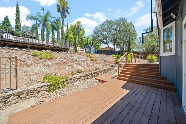 2535 Country Club Dr, Cameron Park, CA 95682