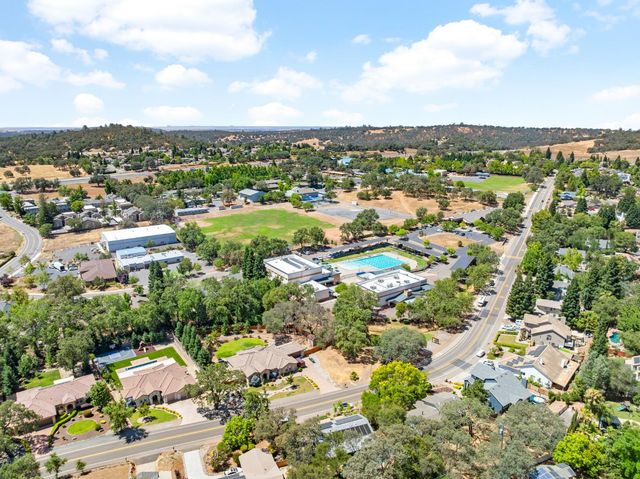 2535 Country Club Dr, Cameron Park, CA 95682