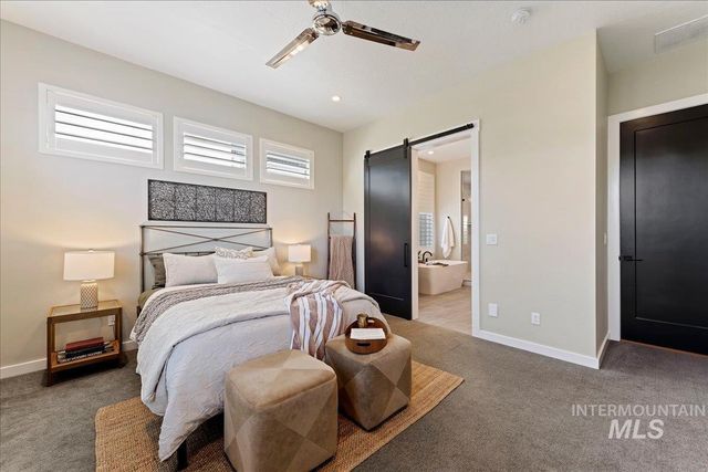 4140 E Goldstone Dr, Meridian, ID 83642