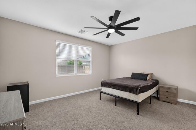 1823 W SOMBRA Avenue, Apache Junction, AZ 85120