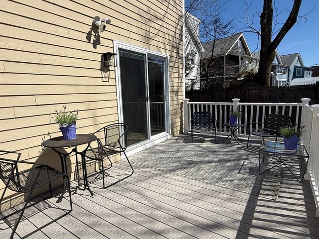 125 Grove Street 125, Watertown, MA 02472