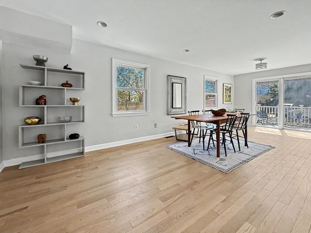 125 Grove Street 125, Watertown, MA 02472