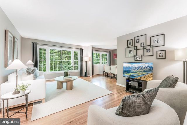 2515 FOWLERS LN, Reston, VA 20191