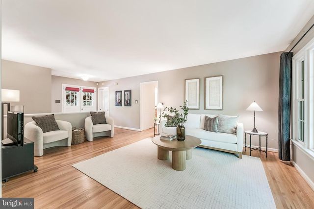 2515 FOWLERS LN, Reston, VA 20191