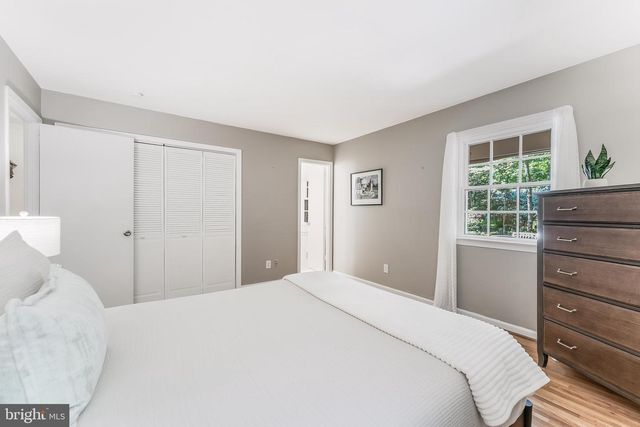 2515 FOWLERS LN, Reston, VA 20191
