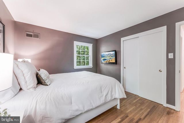 2515 FOWLERS LN, Reston, VA 20191
