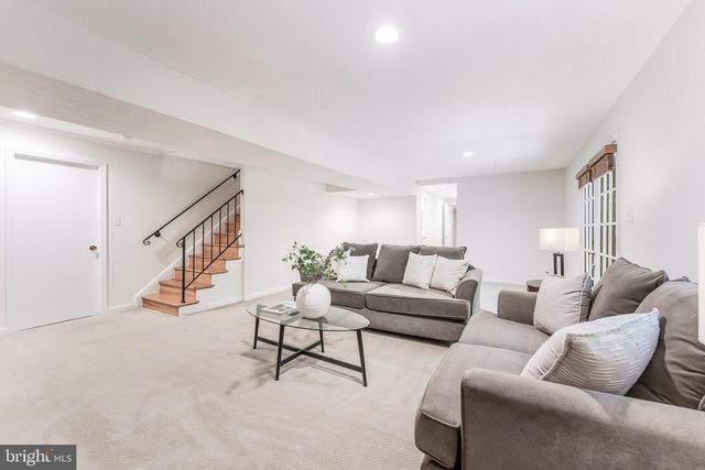 2515 FOWLERS LN, Reston, VA 20191