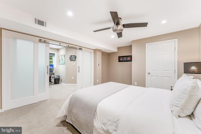 2515 FOWLERS LN, Reston, VA 20191