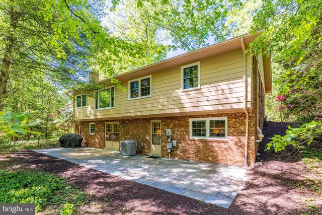 2515 FOWLERS LN, Reston, VA 20191