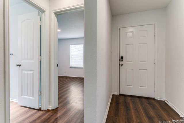5518 Salado Falls, San Antonio, TX 78222