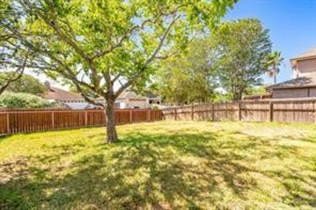 7005 Chiswick Dr, Corpus Christi, TX 78413