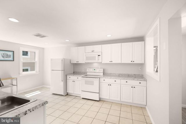 4026 CHESTNUT ST, Fairfax, VA 22030