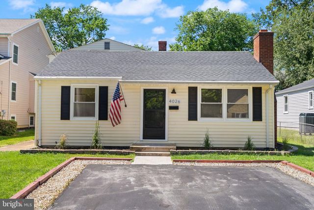 4026 CHESTNUT ST, Fairfax, VA 22030