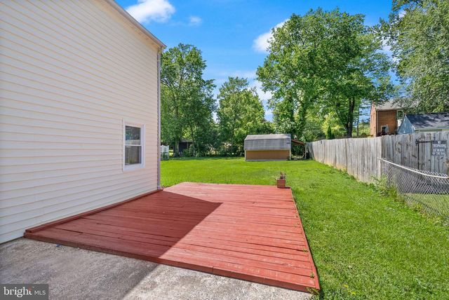 4026 CHESTNUT ST, Fairfax, VA 22030