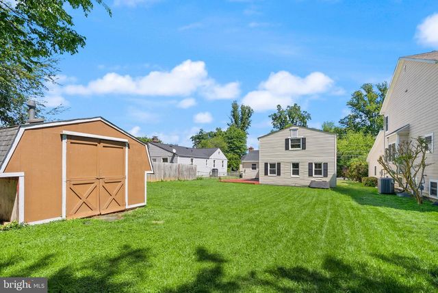 4026 CHESTNUT ST, Fairfax, VA 22030