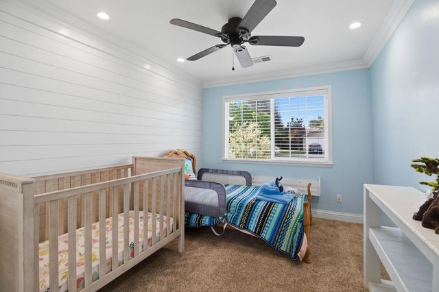 6613 Narcisco Way, Hughson, CA 95326