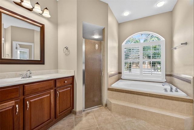 3819 SALIDA DELSOL DRIVE, Sun City Center, FL 33573