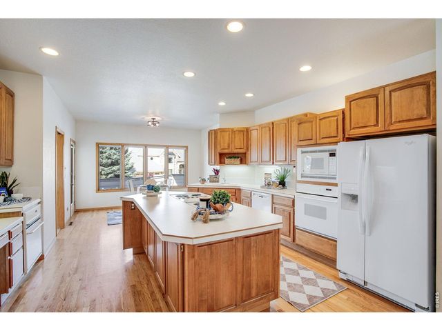 6230 Eagle Ridge Ct, Fort Collins, CO 80525