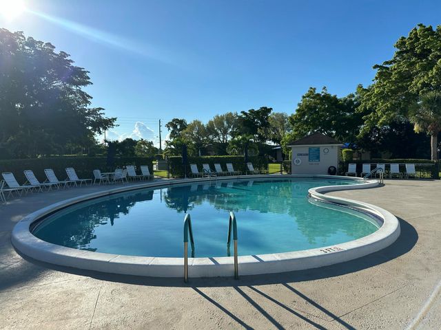 14790 Bonaire Boulevard 205, Delray Beach, FL 33446