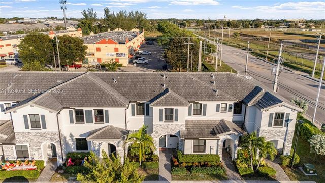 28765 SW 132nd Ct, Homestead, FL 33033