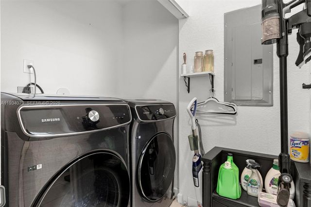 28765 SW 132nd Ct, Homestead, FL 33033