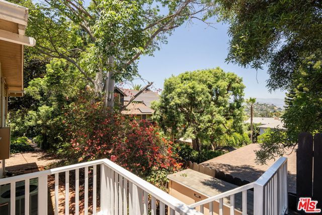 1336 Edgecliffe Drive, Los Angeles, CA 90026