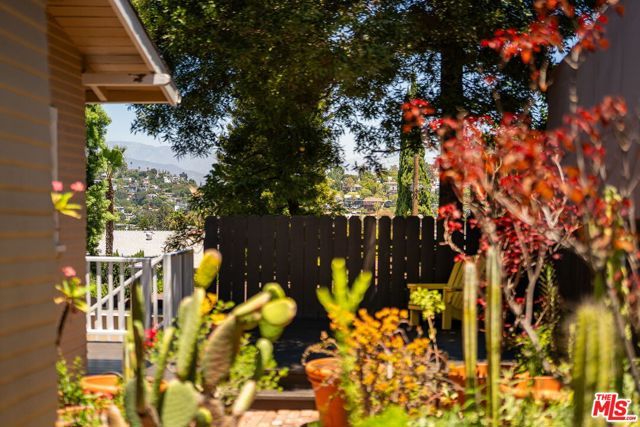 1336 Edgecliffe Drive, Los Angeles, CA 90026