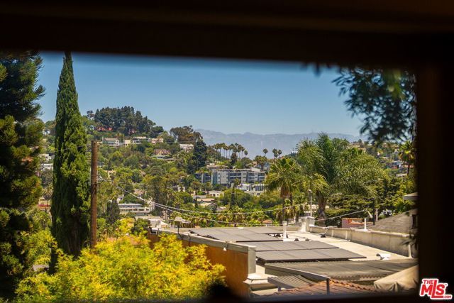 1336 Edgecliffe Drive, Los Angeles, CA 90026