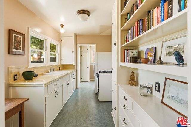 1336 Edgecliffe Drive, Los Angeles, CA 90026