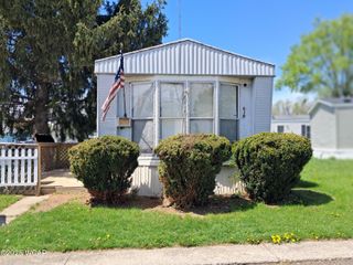 835 Skinner Street, 81, Delphos, OH 45833