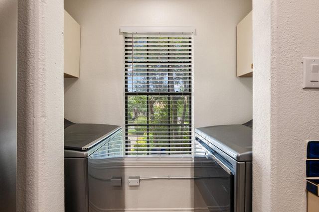 4306 Bonnell Vista CV C4, Austin, TX 78731