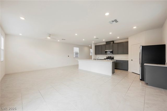 10279 Fragrant Apple Court, Las Vegas, NV 89141