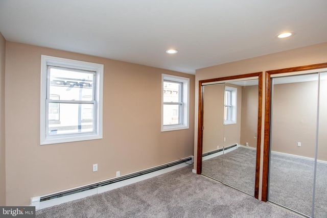 2418 S ALDER ST, Philadelphia, PA 19148