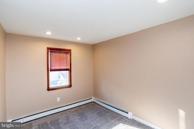 2418 S ALDER ST, Philadelphia, PA 19148