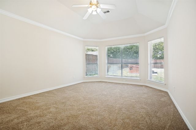 110 Blue Bonnet Circle, Justin, TX 76247
