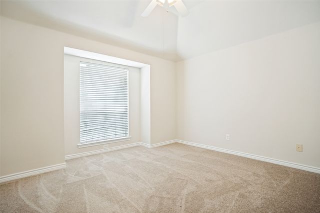 110 Blue Bonnet Circle, Justin, TX 76247
