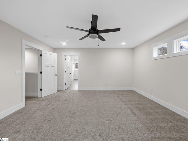 350 W River Grove Circle, Roebuck, SC 29376