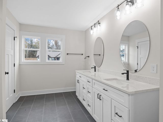 350 W River Grove Circle, Roebuck, SC 29376