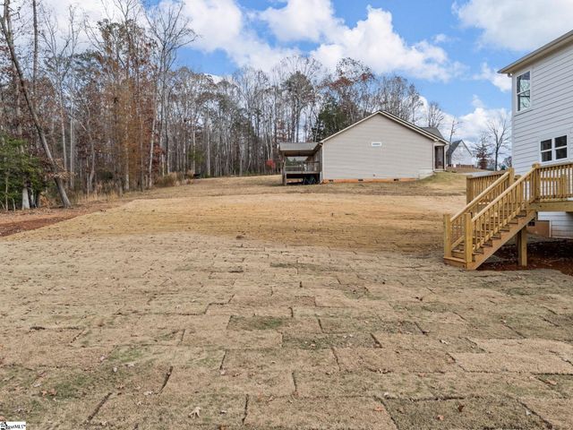 350 W River Grove Circle, Roebuck, SC 29376