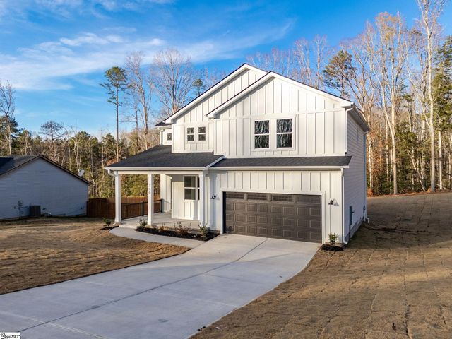 350 W River Grove Circle, Roebuck, SC 29376