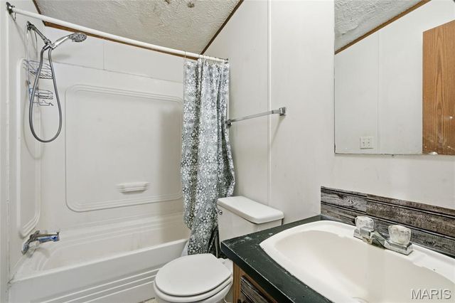 1361 Brickyard Road, Hillsboro, MO 63050