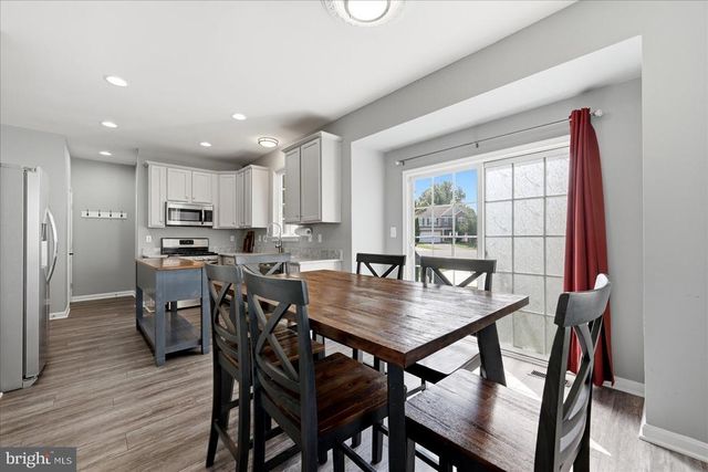 35298 BALMORAL DR, Locust Grove, VA 22508