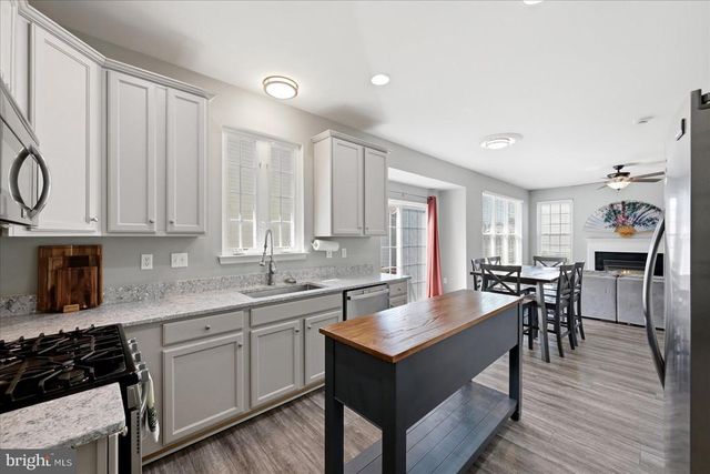 35298 BALMORAL DR, Locust Grove, VA 22508