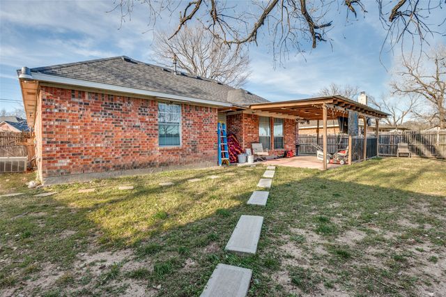 1258 Robinhood Boulevard, Mesquite, TX 75149