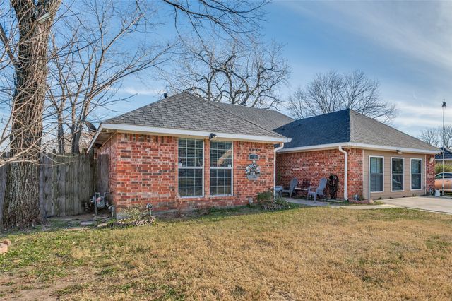 1258 Robinhood Boulevard, Mesquite, TX 75149