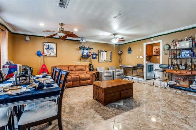 1258 Robinhood Boulevard, Mesquite, TX 75149